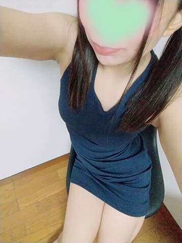 亀井 るな