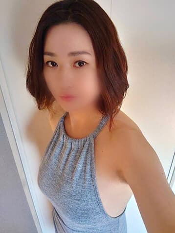 朝倉しほ