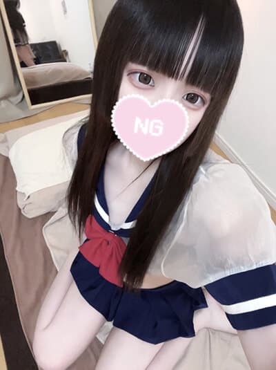 ももあ