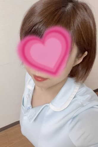 平山 あいな