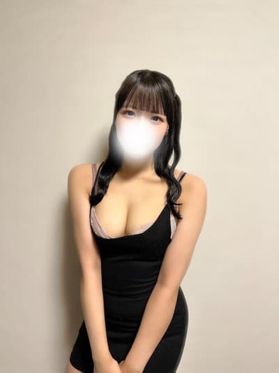 如月 りな