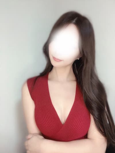 芹沢 ゆな