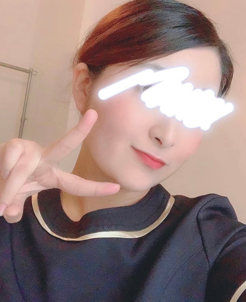 愛川 ゆい
