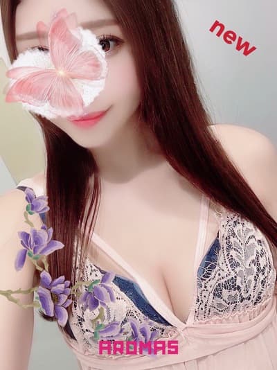 越乃 れいな