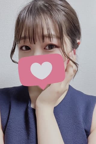 蓮実 なぎ