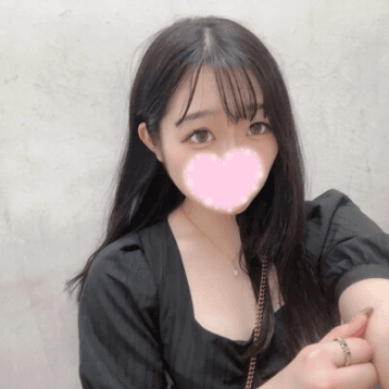 桜庭 ゆいな