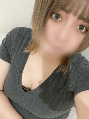 大平 ひろな