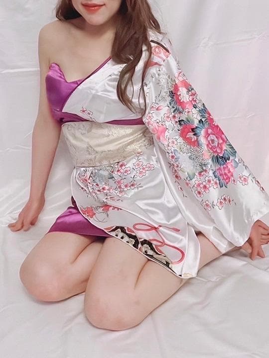 林 まき