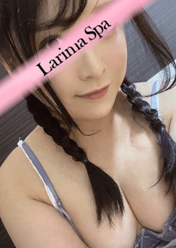 三上 もえ