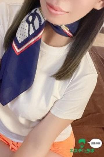 有栖 かれん