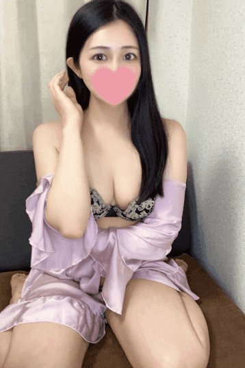 吉田 まりな
