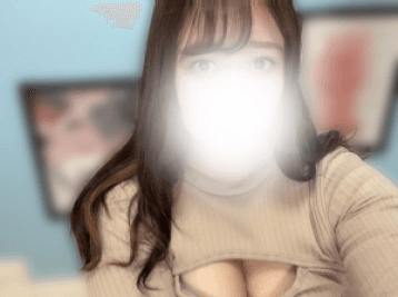 雪華 かなで