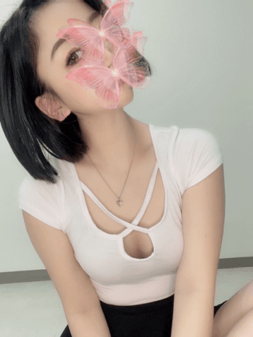 上原 まりな