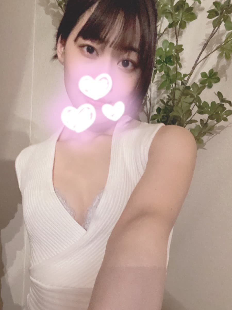 藤咲 なな