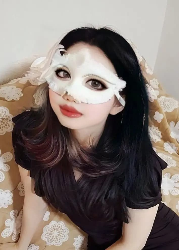 イズミ
