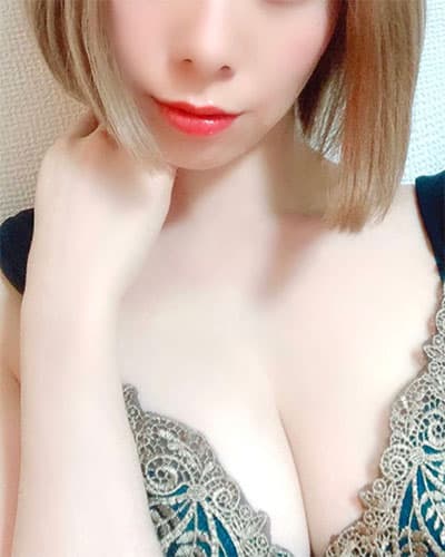鈴原 かれん