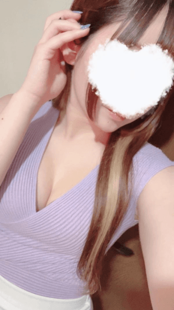 宇奈月 もえか