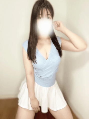 早川 あいな