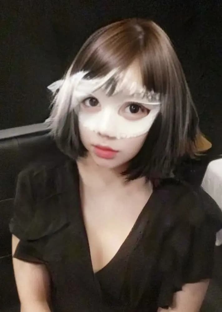 ユイ