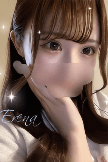 皇 えれな