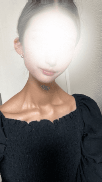 葉月 よしの