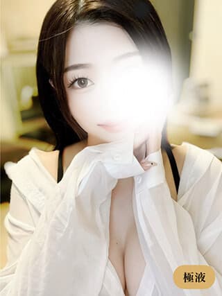 神木 りさ
