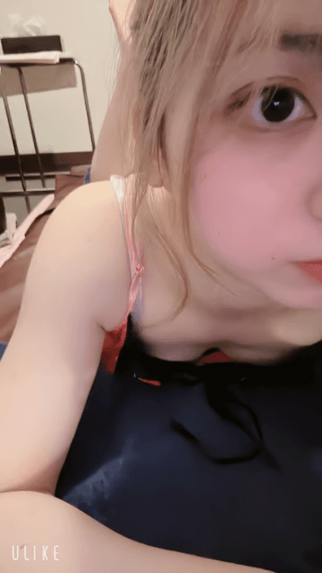 あや