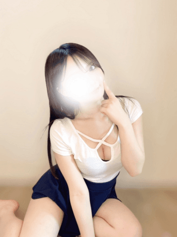 芹沢 りな