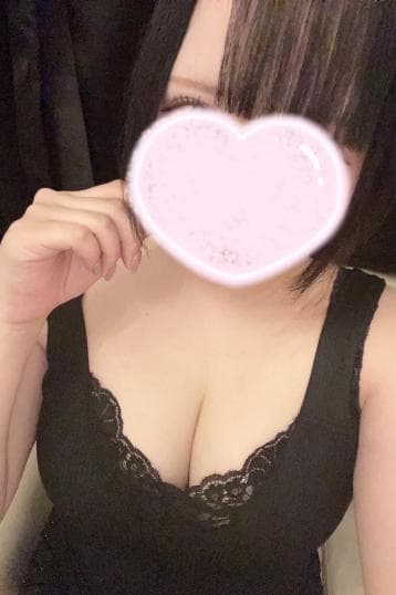 小鳥遊 なぎ