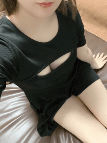 三奈 かおる
