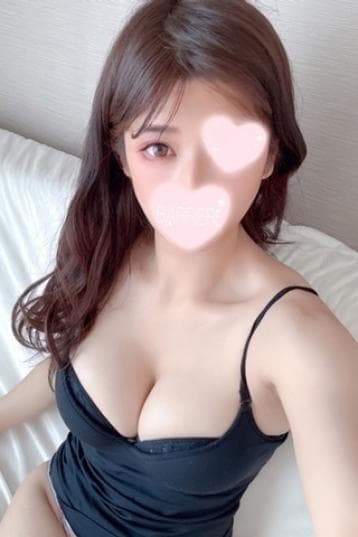 川口 なおみ