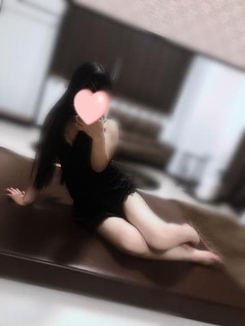 桃瀬 すず