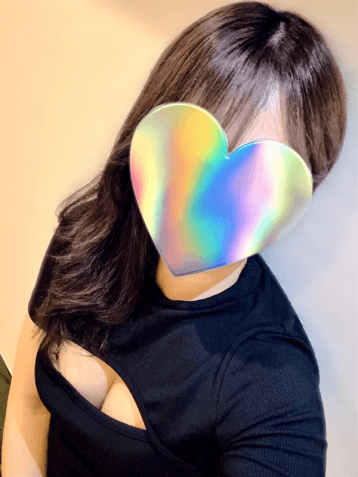 凪 りほ