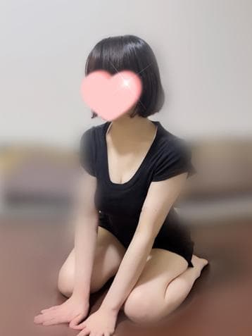 栗原 もな