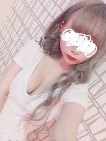 成瀬 くるみ