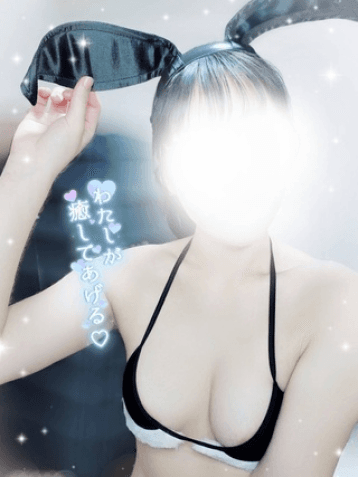 美東 あやな