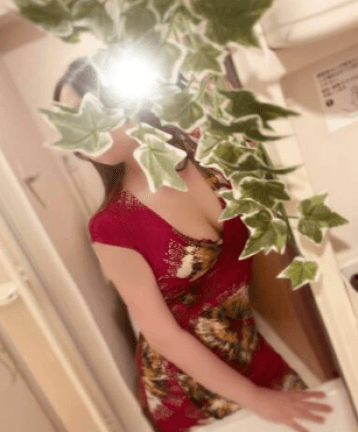 愛染 るりこ
