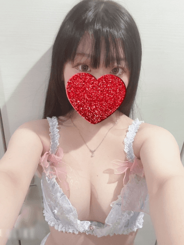 えみり