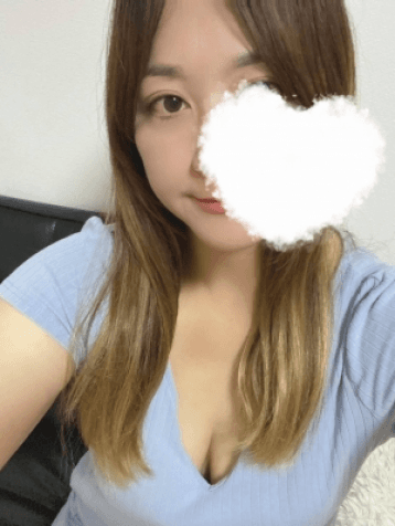 瞳