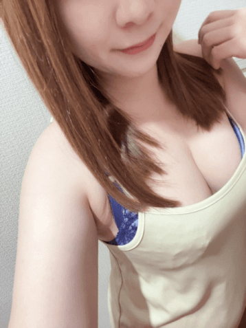 香坂 ゆづき