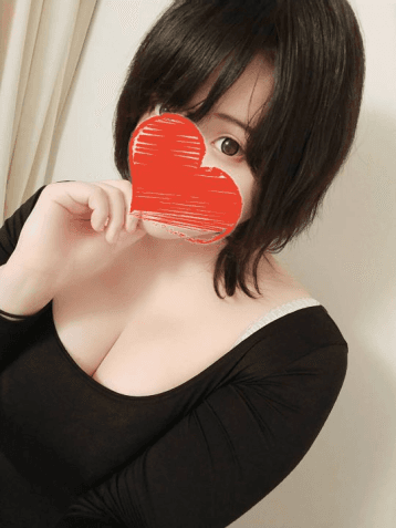 椎名 るな