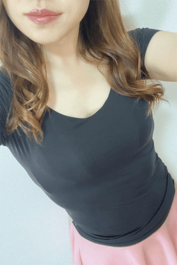 綾瀬 あみ
