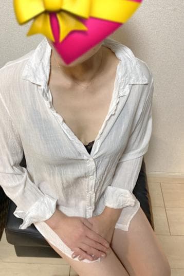 葉月 らき