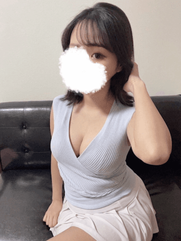 涼瀬 みいな