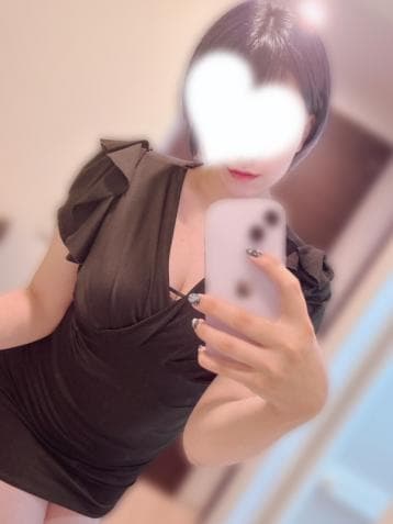 やや