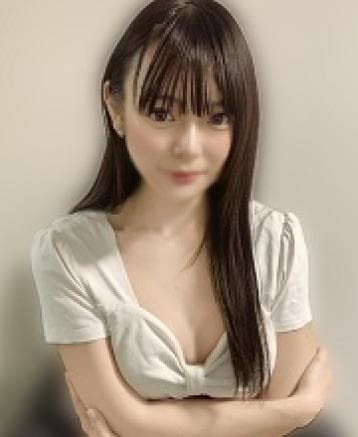 市川 ひなな