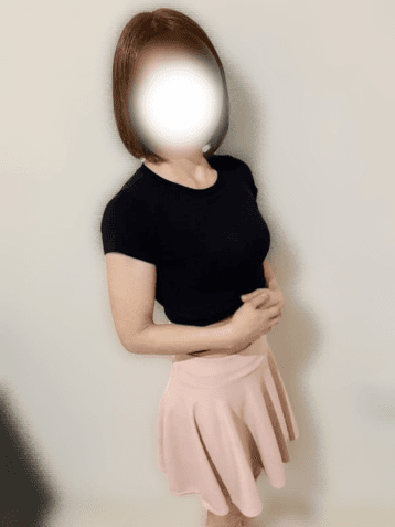 蕨 あおい