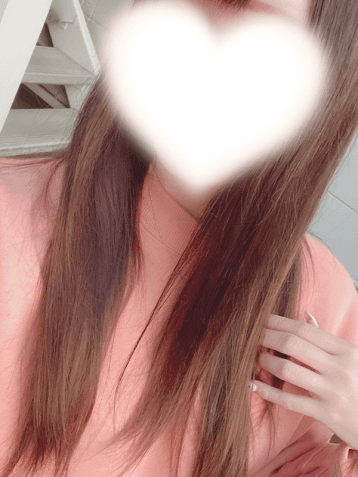 山田 まりな
