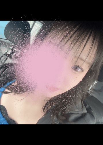 ゆりな