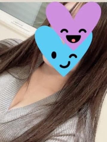 えみり
